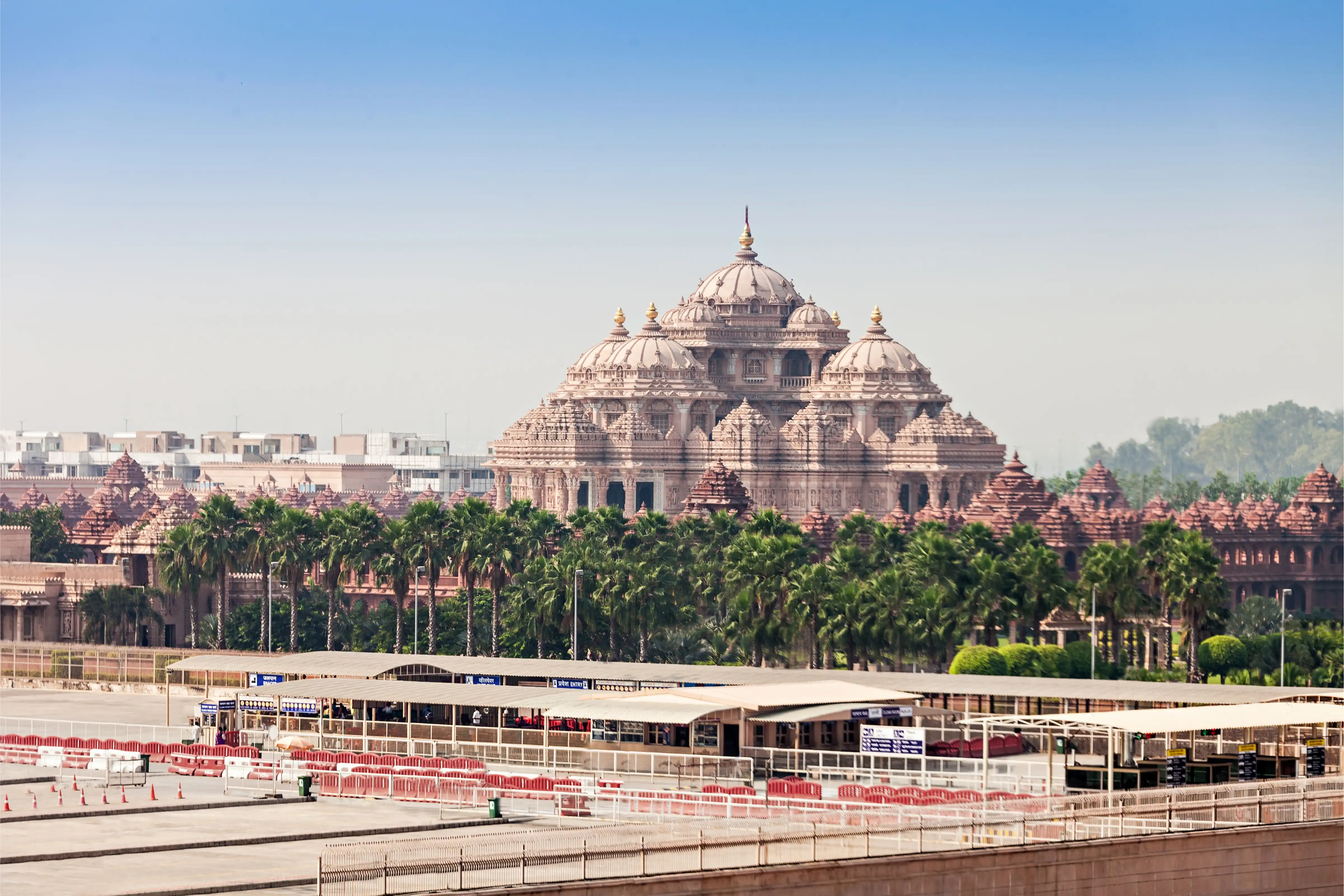 Delhi Temples and Spiritual Sites Tour – 6 Hours